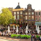 Grote markt met historische panden